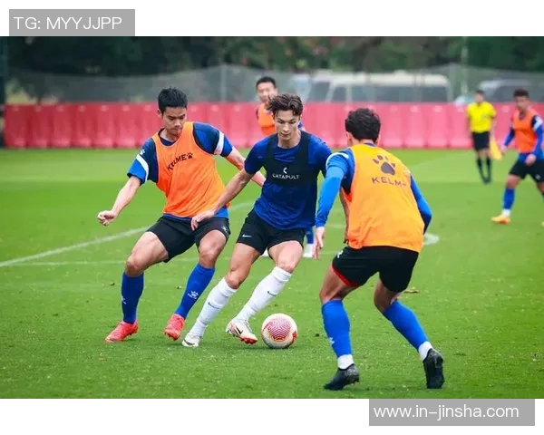 安永佳加盟上海海港几成定局张源也在积极洽谈中